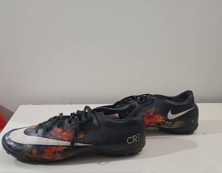 CR7 vapor mercurial turf football shoes 0