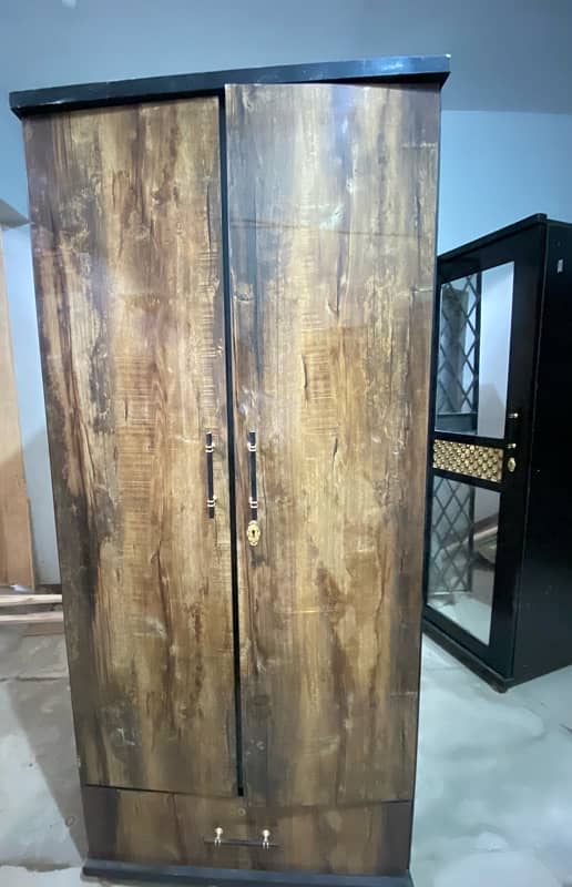 king size Almari double door plus single door almari 0