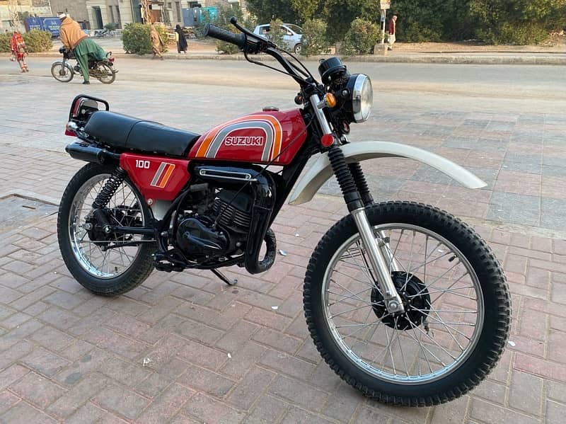 Suzuki TS 100 In Outclass Condition 3