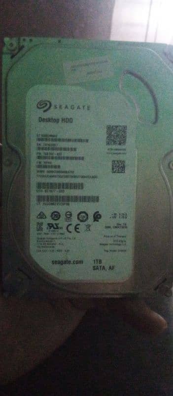 1 TB harddisk branded made in thailand 0