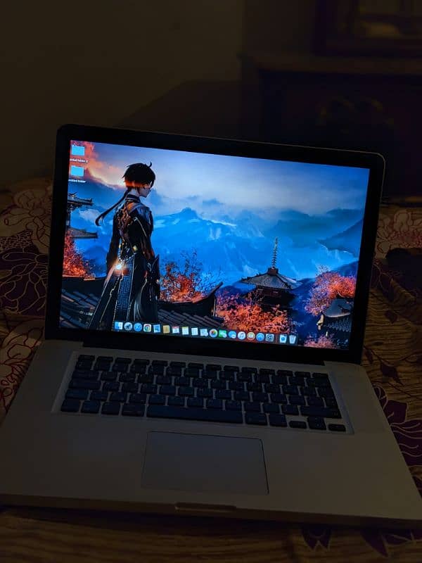 MacBook pro 2011 1