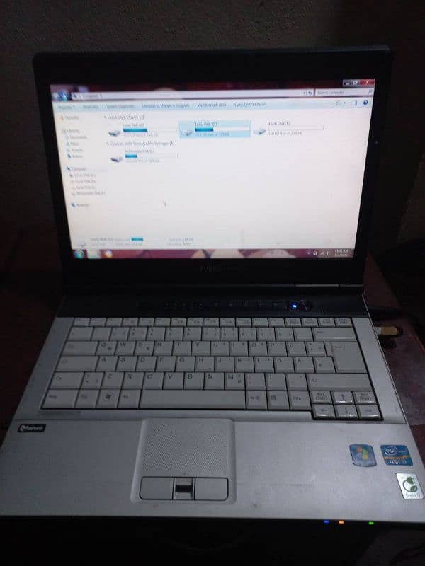 core i3 2nd gen laptop 1