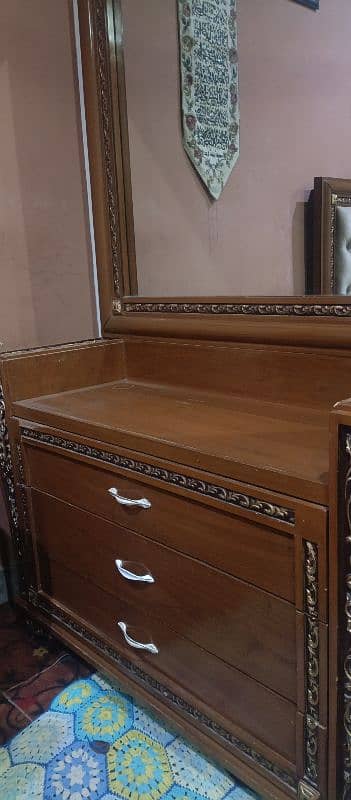 dressing table 5