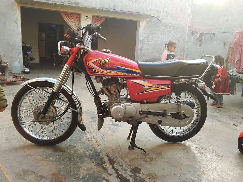 Honda 125 All ok 9