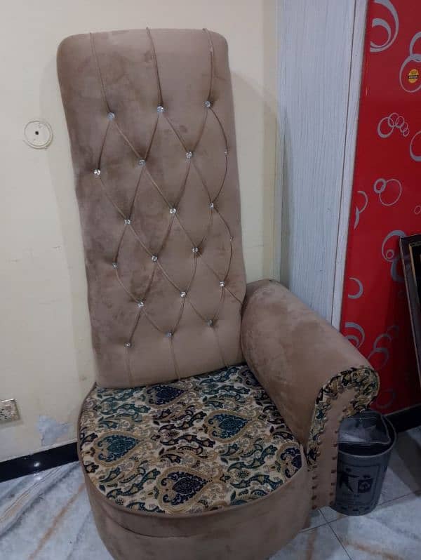 2 seater sofa 5