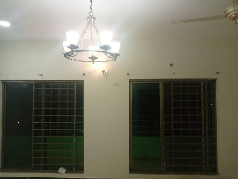 10 Marla 3 Bed Flat For Sale In Askari 11-B Lahore 13