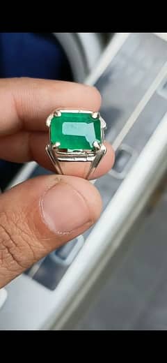 Zamurd Gemstone (Panna Jade)