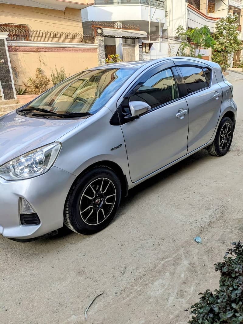 Toyota Aqua 2014 - G Package (Registered 2017) 2