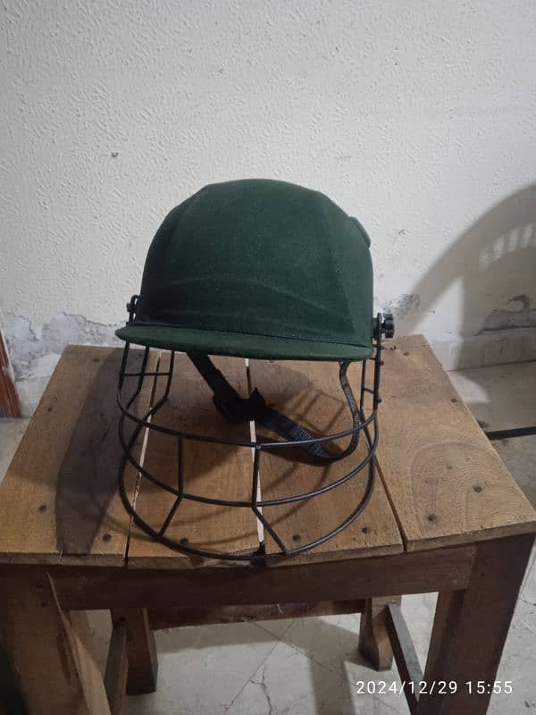 adult cricket kit 1