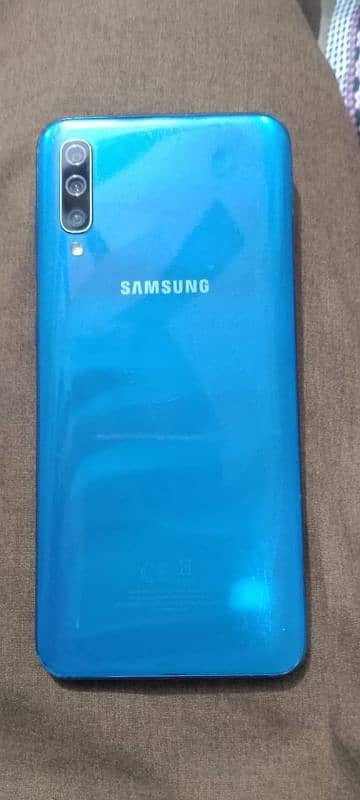 samsung galaxy a50 4/128 dual sim official pta approved 2