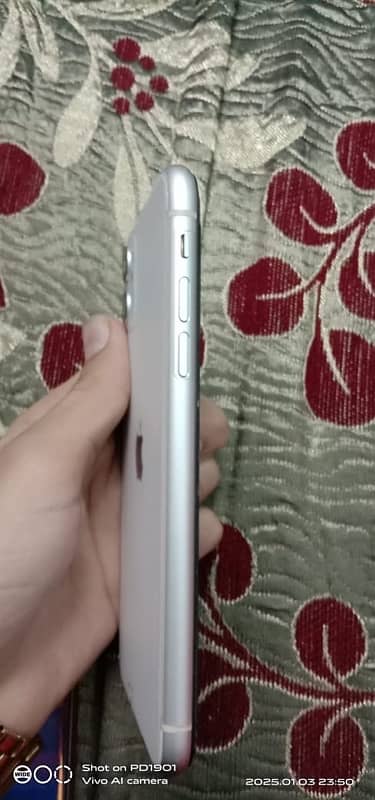 IPHONE 11 NON PTA 64 GB 5