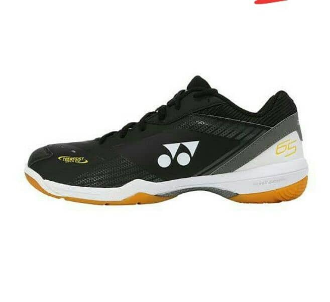 Yonex shoes ( Size 43 ) 0