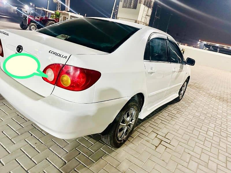 Toyota Corolla 2.0 D Saloon 2003 7