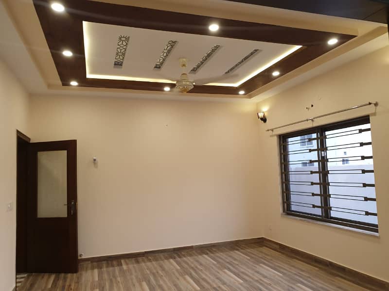 BRAND NEW LUXURY 1 KANAL HOUSE FOR RENT IN BAHRIA TOWN LAHORE 20