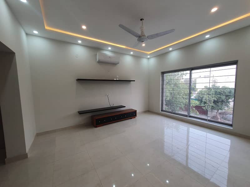 1 KANAL HOUSE FOR RENT IN BAHRIA TOWN LAHORE 10