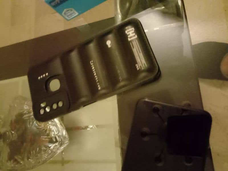 Tecno Camon 15 4/128 9