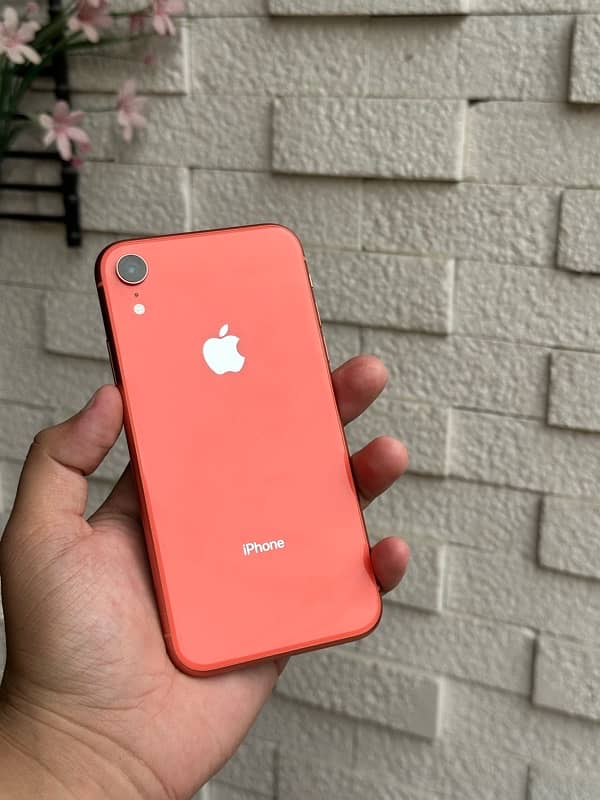 iphone XR factory unlock NON PTA 1