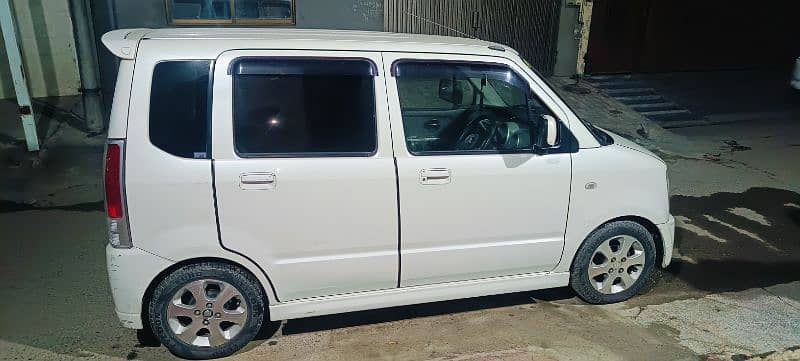 Suzuki Wagon R 2007 6