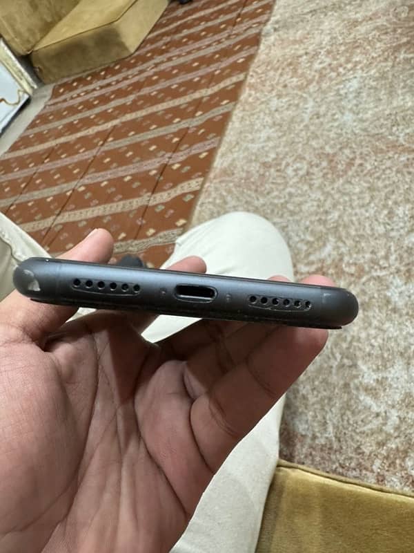 iphone 11 jv / 64 gb 3