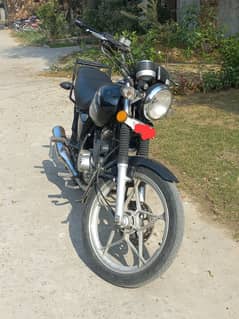 Suzuki Gs 150 SE