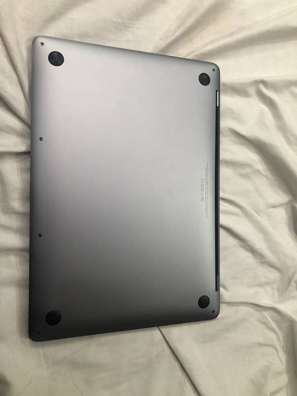 macbook pro 2017 13 inch 7