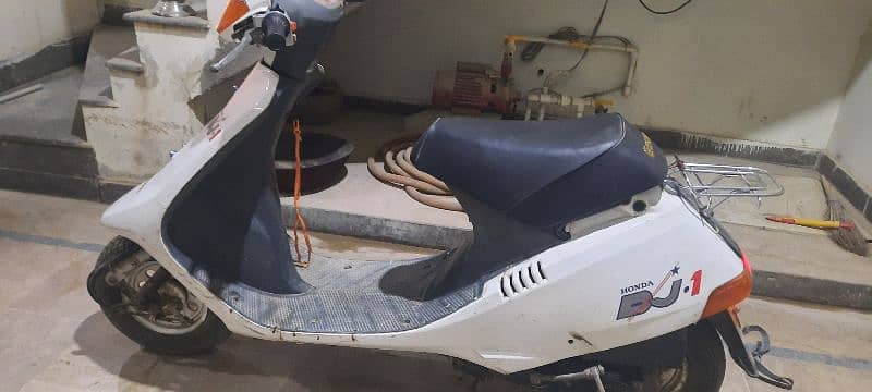 Honda Scooty DJ 2 Stroke patrol self start 4