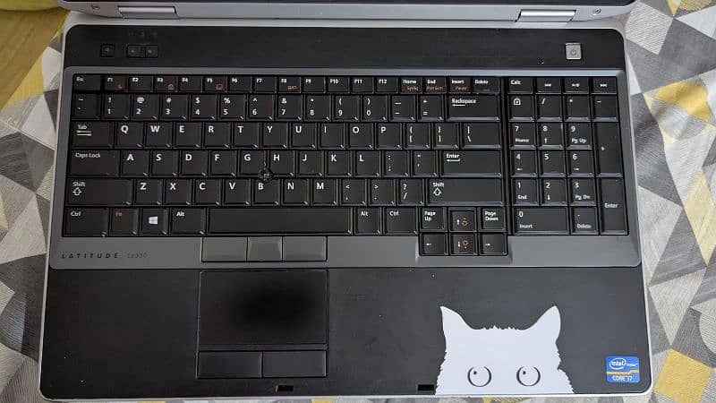 Dell Latitude E6530 i7 3rd Gen NVIDIA NVS 5200M 1GB 5