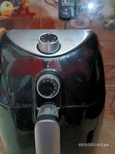 TOWER AIR FRYER 4.7 liter 0