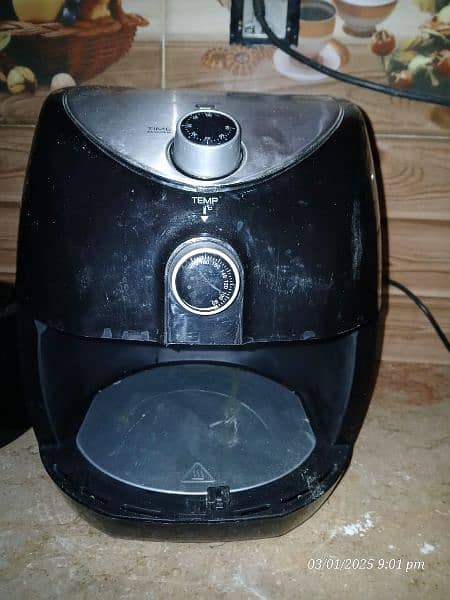 TOWER AIR FRYER 4.7 liter 4