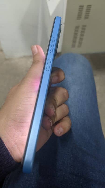 Redmi note 12 9/10 condition 2