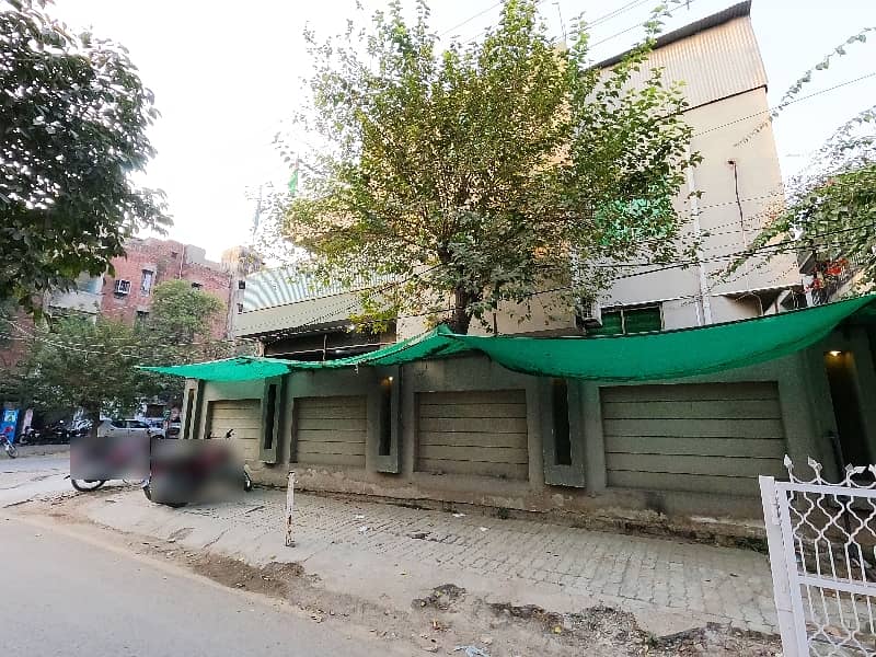 1 Kanal Building Is Available For Sale In Model Town Block N Extension Lahore 2