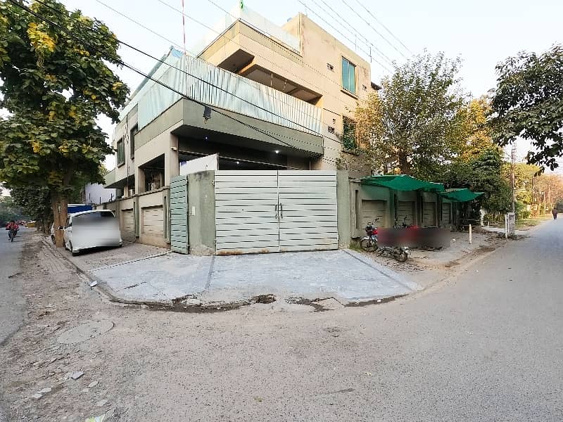 1 Kanal Building Is Available For Sale In Model Town Block N Extension Lahore 5