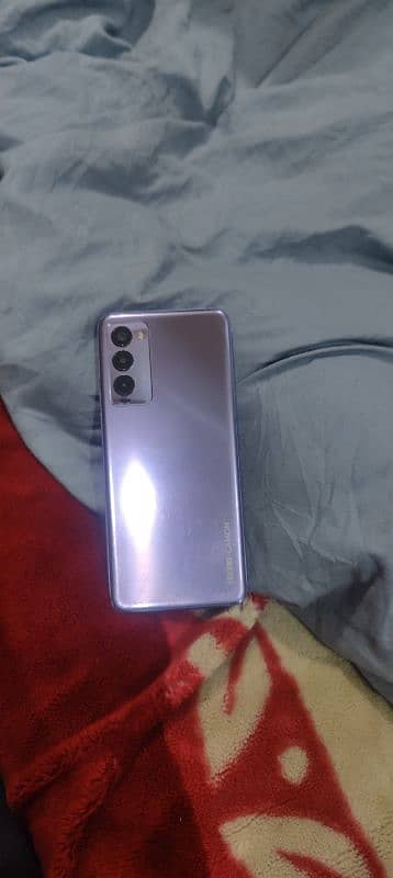 Tecno Camon 18t 4/128 0