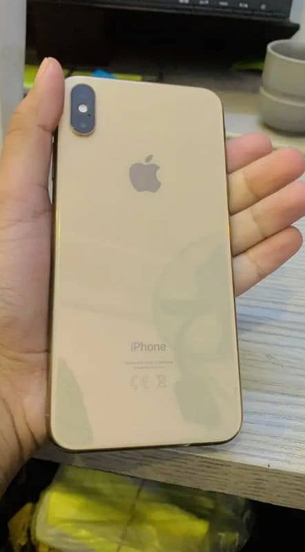 I phone xs 256 gb not pta battery health 81 exchange possible 0