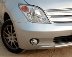 Toyota IST 2004 Reg2008 1300cc silver