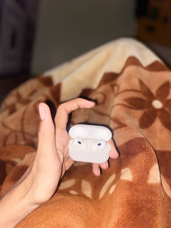 airpod pro 2nd generation new model 3