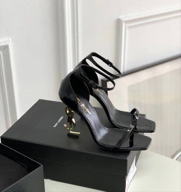 YSL HEEL 3