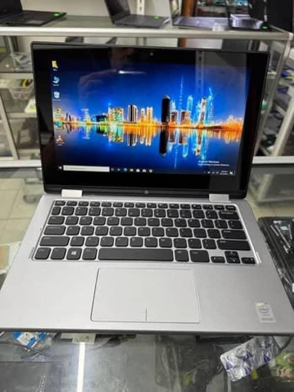 Dell 11.6" Pentium N3700 8GB 128GB Windows 10 pro 2