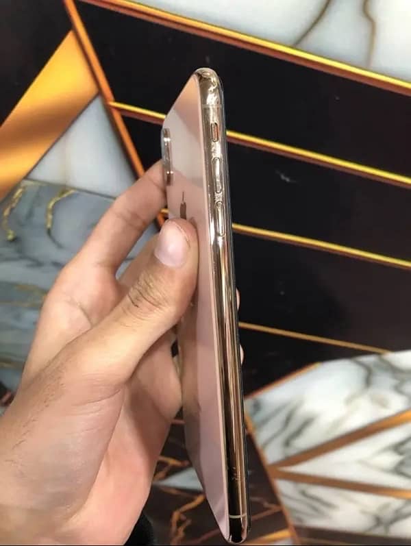 Iphone XS Max 256 GB PTA approved 1