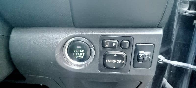 Vitz original 1.3 cc push start pakage 10