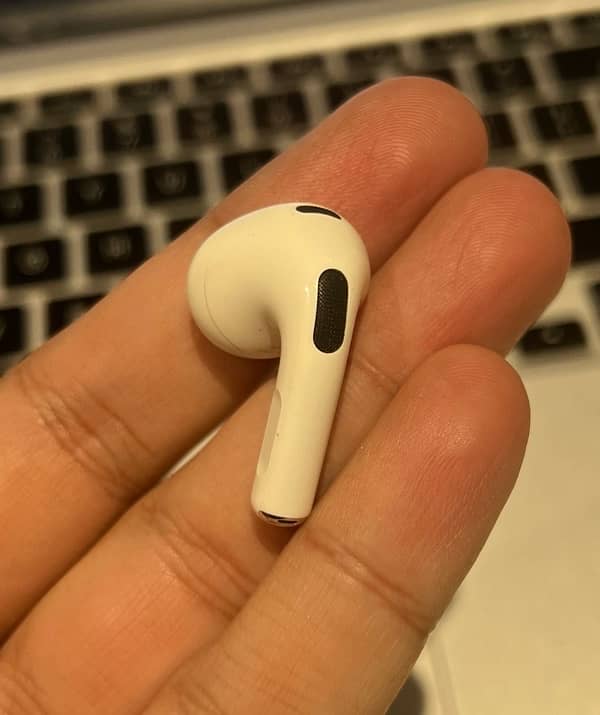 Apple Airpods Gen 3 Only left side airpod 0