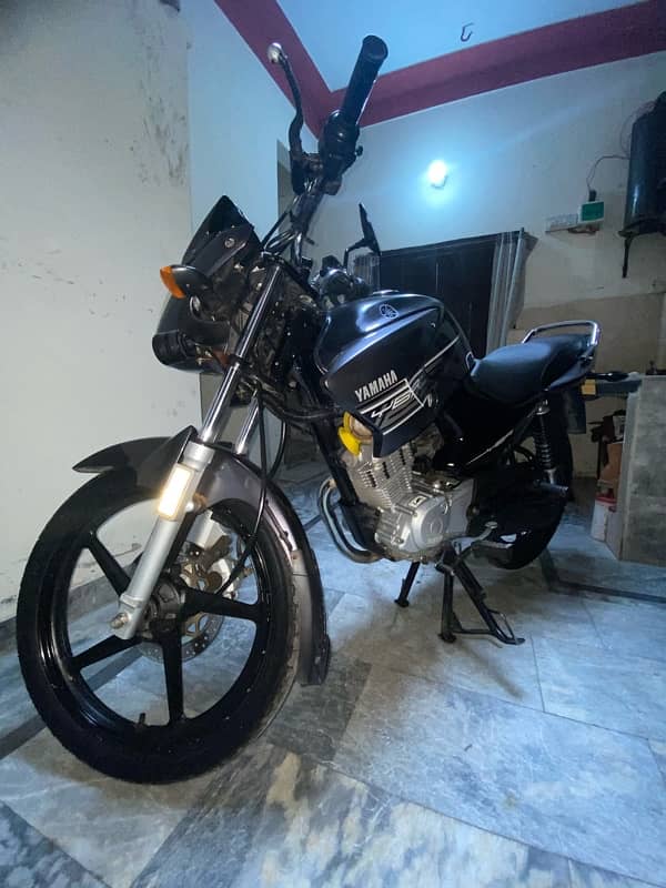 ybr 125R 14