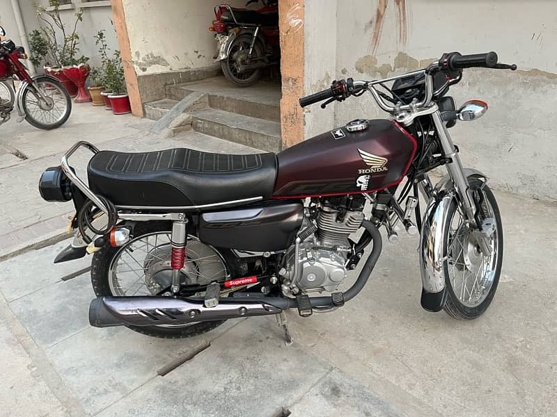 honda 125se 8