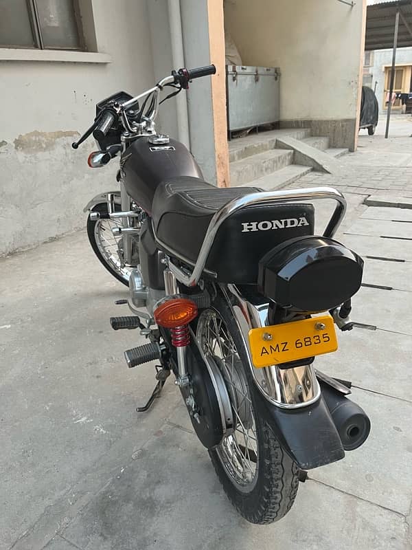 honda 125se 10