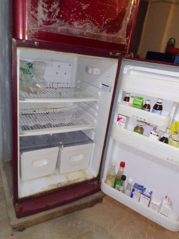 Orient fridge for sale, used for 5 years. 1