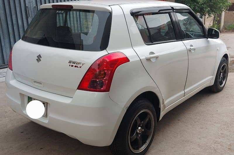 Suzuki Swift 2013 4