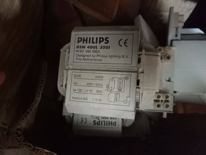 Street Light items available Philips Chokes  Bulbs  Small HRC Body Swi 13