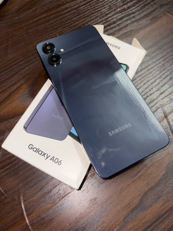 SAMSUNG A06 128GB 6