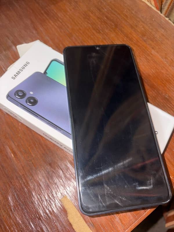 SAMSUNG A06 128GB 7