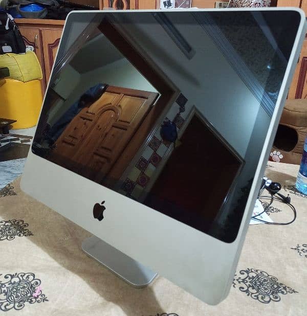 Apple ios Desktop urgent sale 1